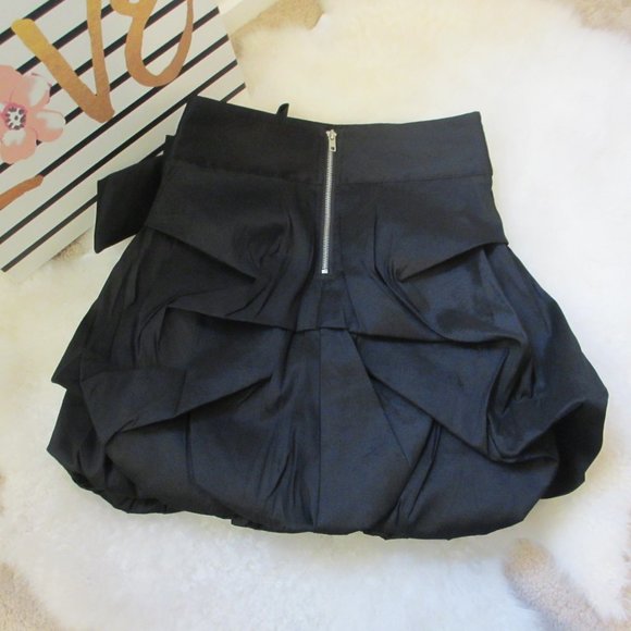 Rampage Ruffled Skirt with Bow - Picture 10 of 10